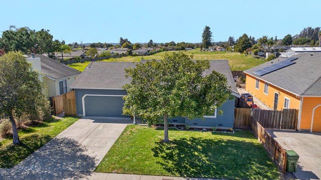 120 Onyx Drive, Watsonville, CA 95076