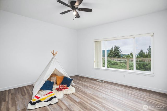 2104 Highland Drive, Anacortes, WA 98221