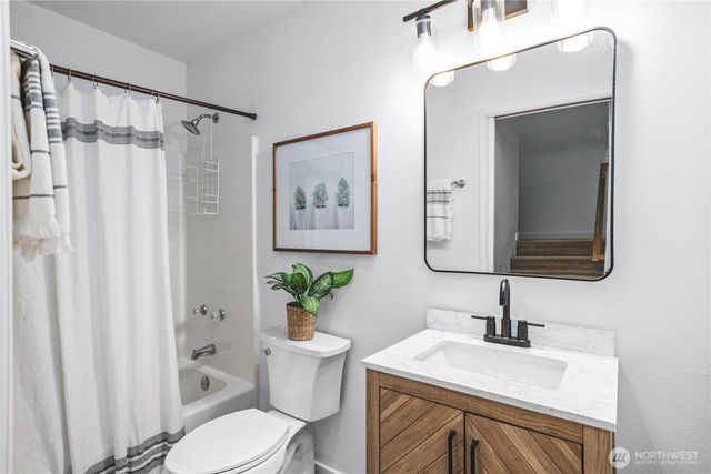 2104 Highland Drive, Anacortes, WA 98221