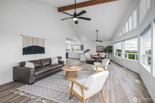 2104 Highland Drive, Anacortes, WA 98221