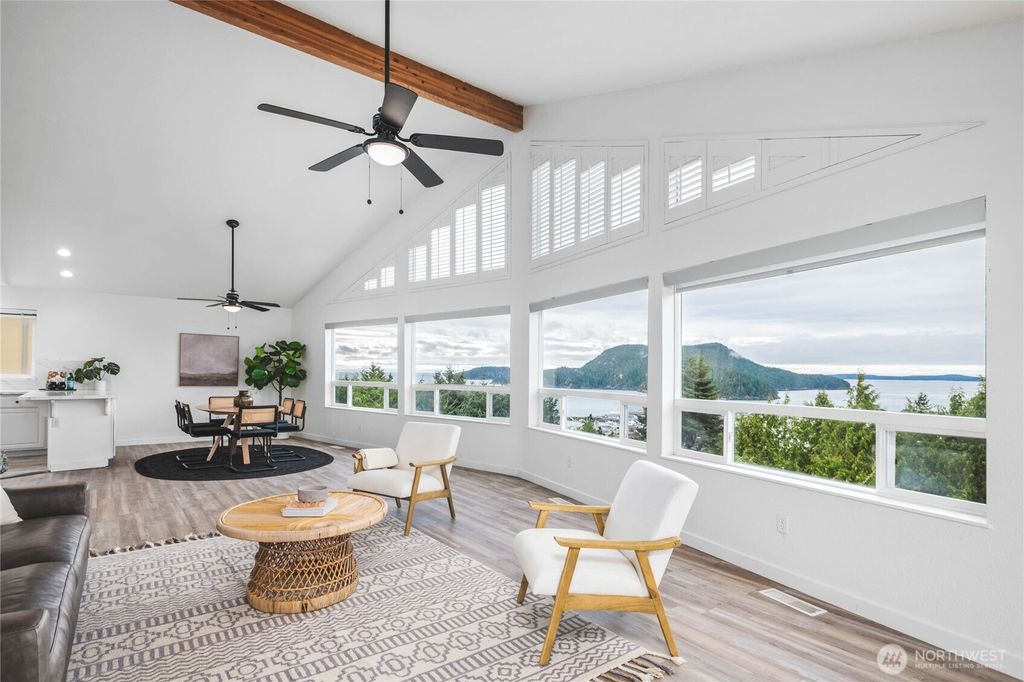 2104 Highland Drive, Anacortes, WA 98221