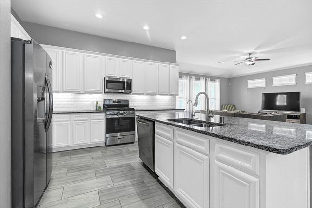 8318 Erasmus Landing Court, Houston, TX 77044