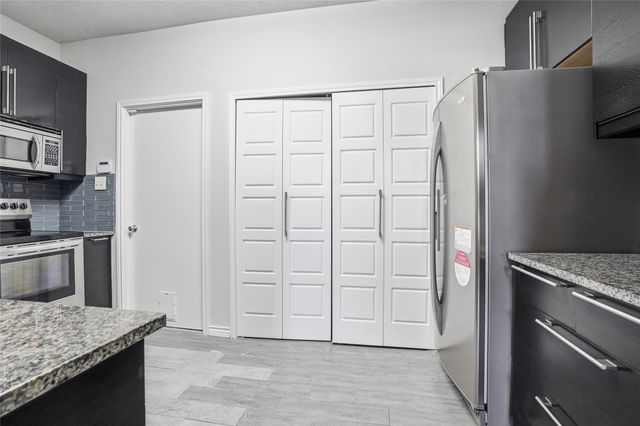 2142 Falcon Ridge Drive, Carrollton, TX 75010