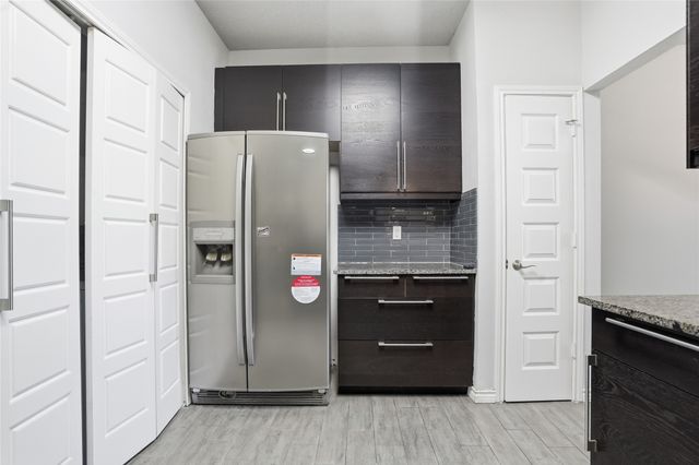 2142 Falcon Ridge Drive, Carrollton, TX 75010