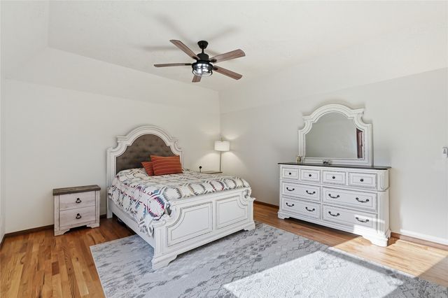 3427 Riverbend Drive NE, Cedar Rapids, IA 52411