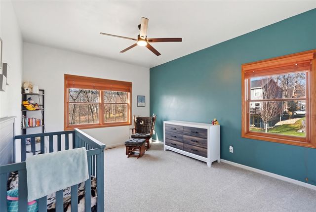 3427 Riverbend Drive NE, Cedar Rapids, IA 52411