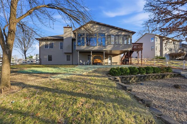 3427 Riverbend Drive NE, Cedar Rapids, IA 52411