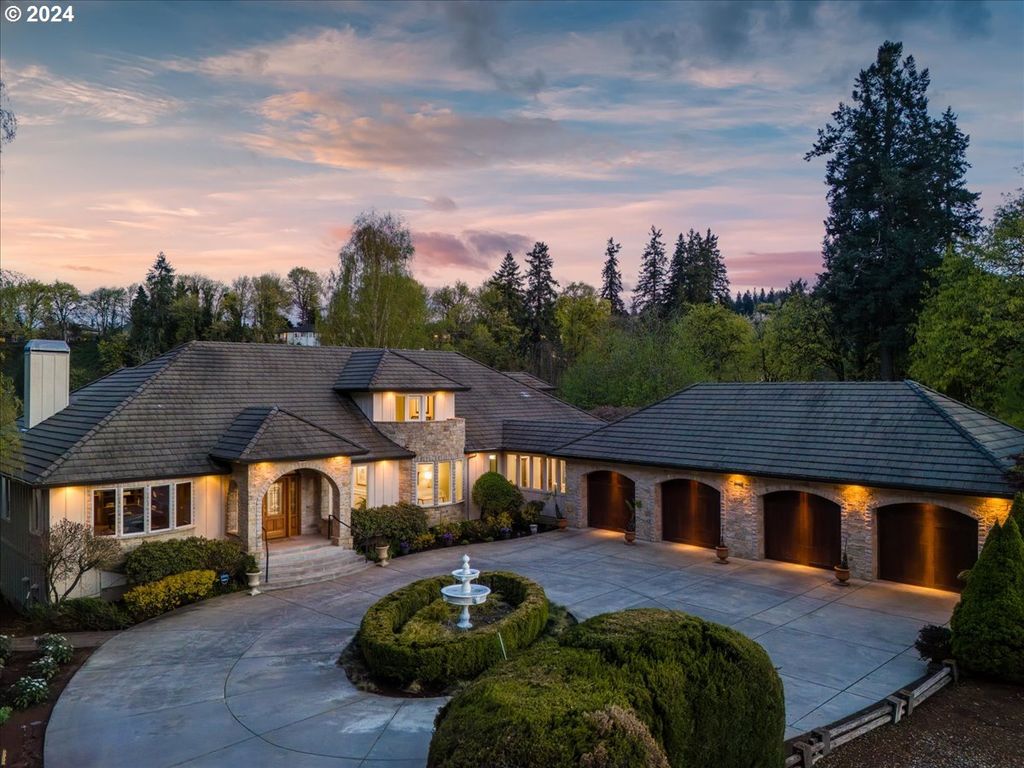 22750 Sw ULSKY Rd, West Linn, OR 97068