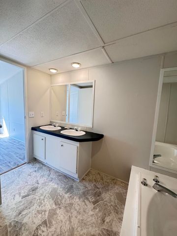 185 Belfast Lane, Walterboro, SC 29488