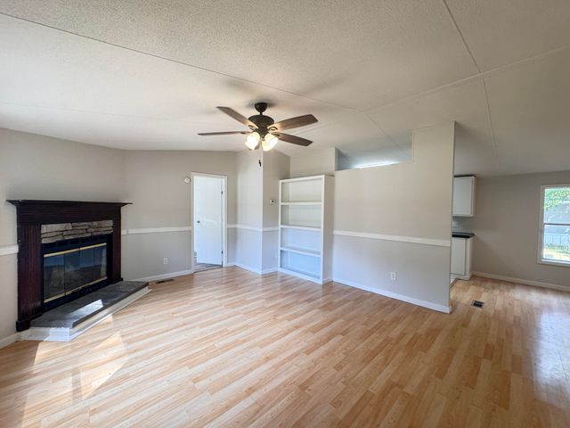 185 Belfast Lane, Walterboro, SC 29488