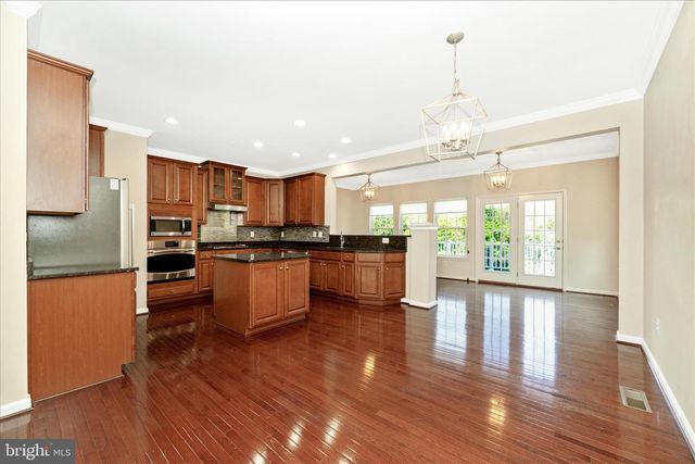 3827 CULLINGWORTH RD, Burtonsville, MD 20866