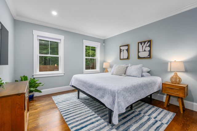 20 Wedgewood Drive, Centerville, MA 02632