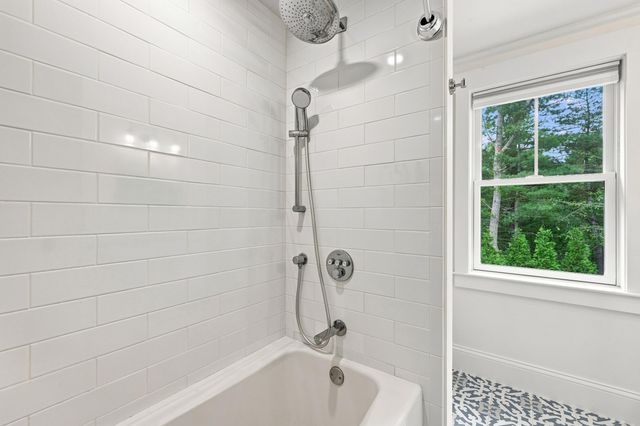 20 Wedgewood Drive, Centerville, MA 02632