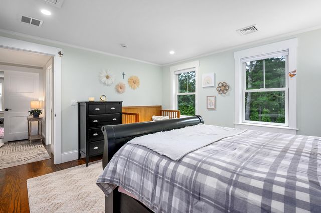 20 Wedgewood Drive, Centerville, MA 02632