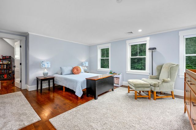 20 Wedgewood Drive, Centerville, MA 02632