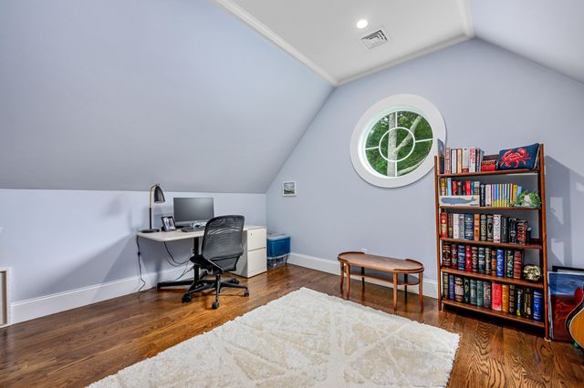 20 Wedgewood Drive, Centerville, MA 02632