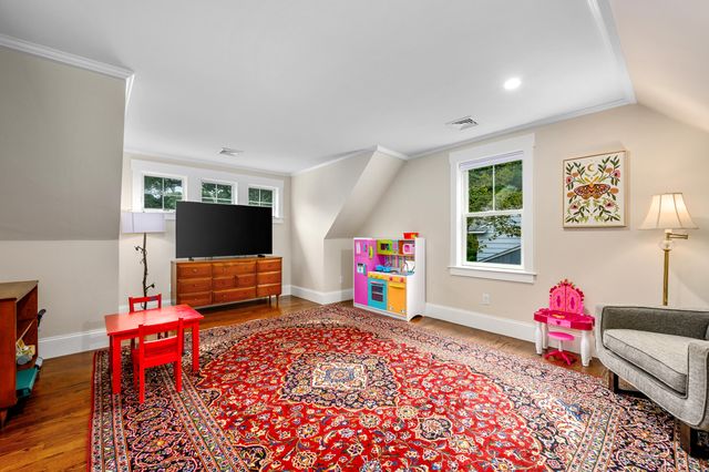 20 Wedgewood Drive, Centerville, MA 02632
