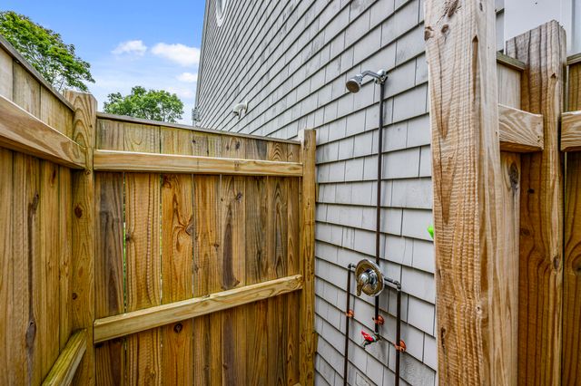 20 Wedgewood Drive, Centerville, MA 02632
