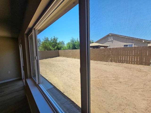 635 Spirou St, Stockton, CA 95204