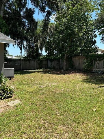 232 BEVERLY BOULEVARD, Brandon, FL 33511