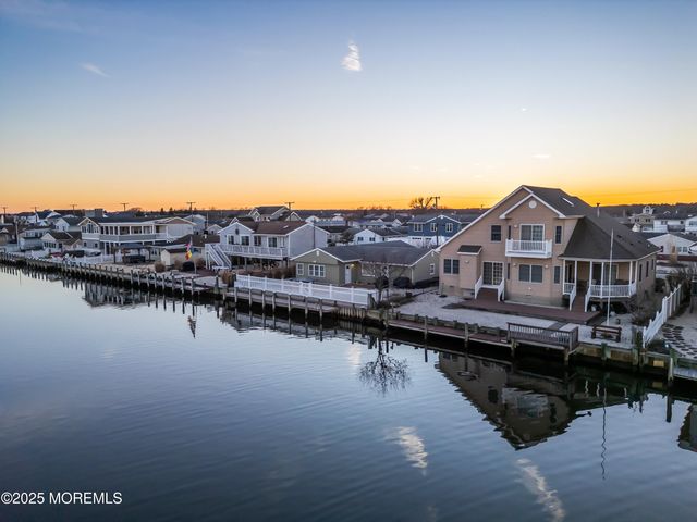 230 Montclair Road S, Barnegat, NJ 08005