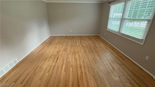 909 Thistle Place SE, Warren, OH 44484