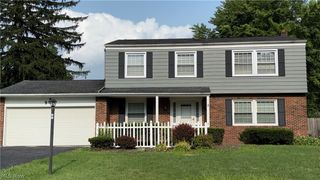 909 Thistle Place SE, Warren, OH 44484
