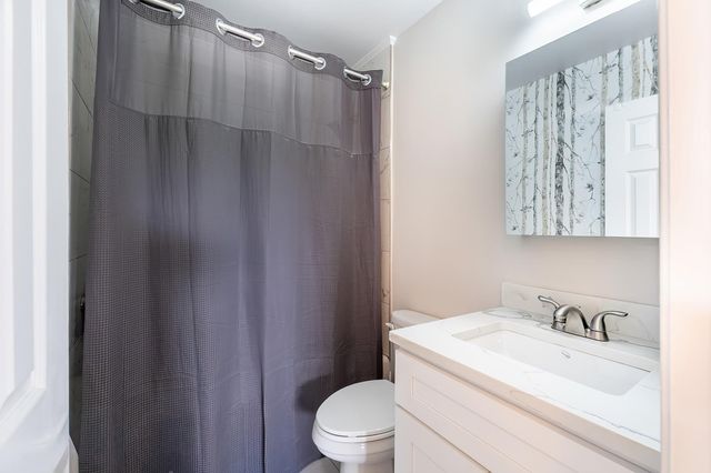3220 Fairfield Ave Apt 9A, New York City, NY 10463