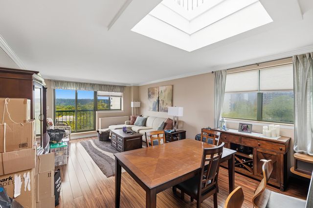 3220 Fairfield Ave Apt 9A, New York City, NY 10463