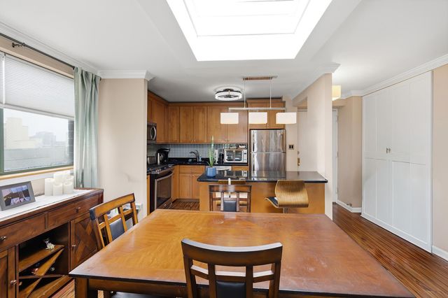 3220 Fairfield Ave Apt 9A, New York City, NY 10463