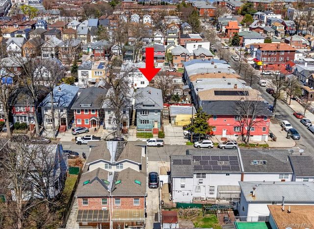 121-29 8th Avenue, College Point, NY 11356
