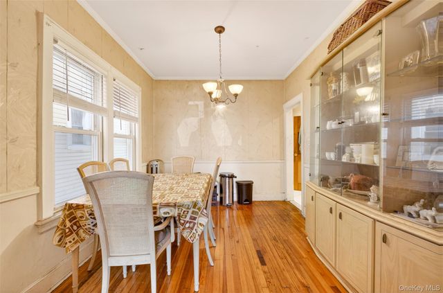 121-29 8th Avenue, College Point, NY 11356