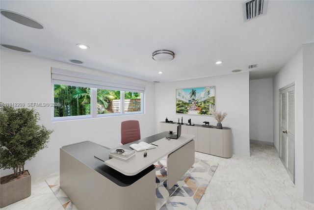 530 Sabal Palm Rd, Miami, FL 33137