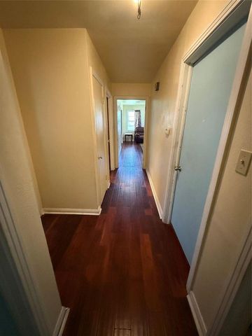 1800 Carlisle Street, Rosenberg, TX 77471