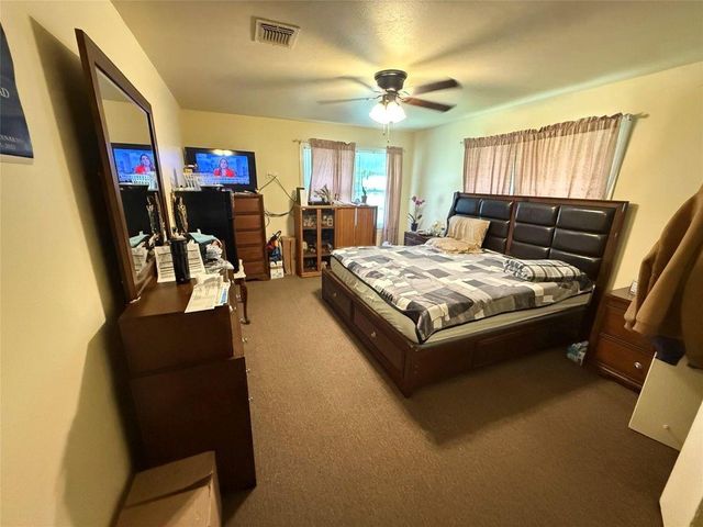 1800 Carlisle Street, Rosenberg, TX 77471