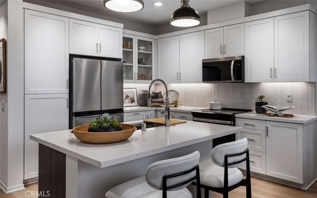 28949 FUSION Place, Temecula, CA 92590