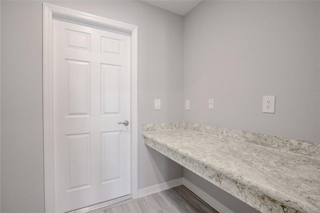 6042 BALLAST DRIVE, Wimauma, FL 33598