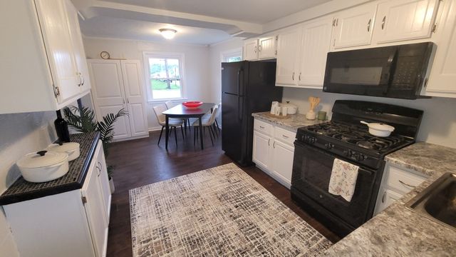 501 Manning Ave, Port Vue, PA 15132