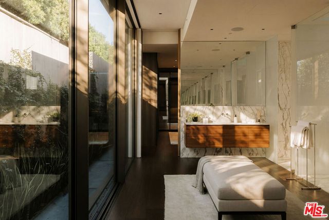 9344 Nightingale Drive, Los Angeles, CA 90069