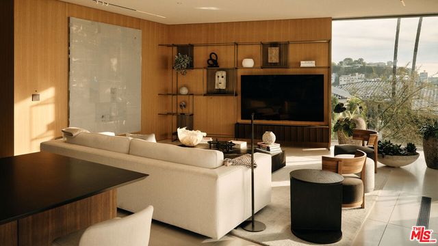 9344 Nightingale Drive, Los Angeles, CA 90069