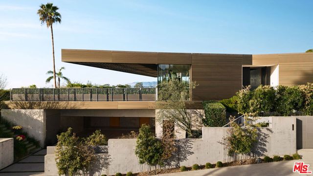 9344 Nightingale Drive, Los Angeles, CA 90069