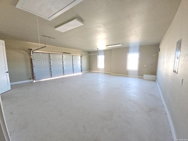 982 Horseshoe Falls, Bandera, TX 78003