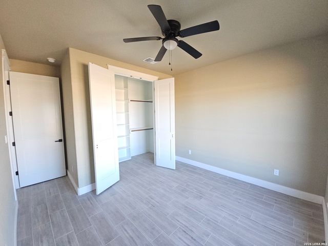 982 Horseshoe Falls, Bandera, TX 78003