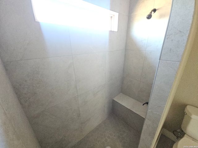 982 Horseshoe Falls, Bandera, TX 78003