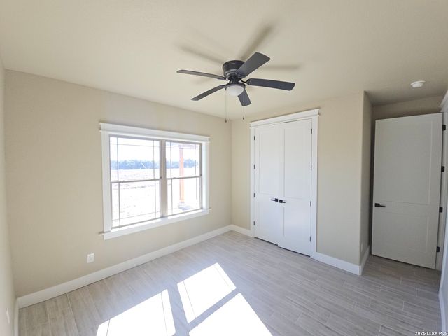 982 Horseshoe Falls, Bandera, TX 78003