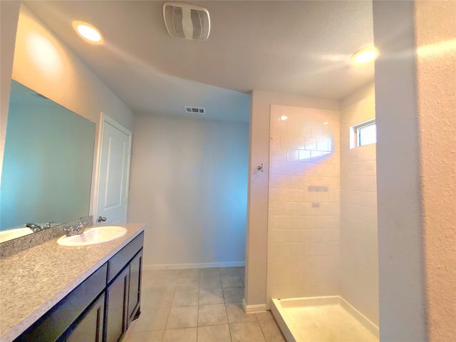 16612 Portage Street, Justin, TX 76247