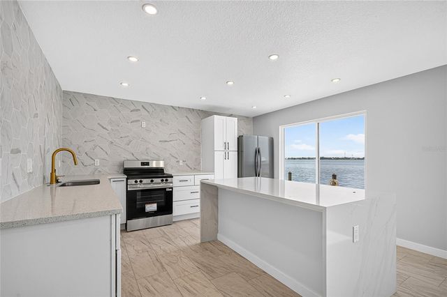 5055 N BEACH ROAD 101, Englewood, FL 34223