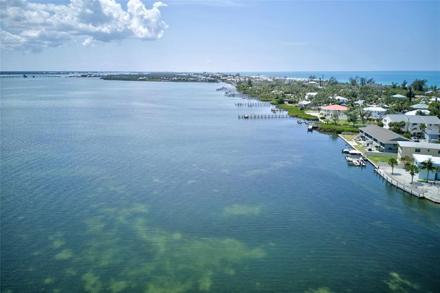 5055 N BEACH ROAD 101, Englewood, FL 34223