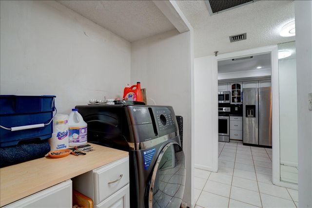 7030 Half Moon Circle 515, Hypoluxo, FL 33462