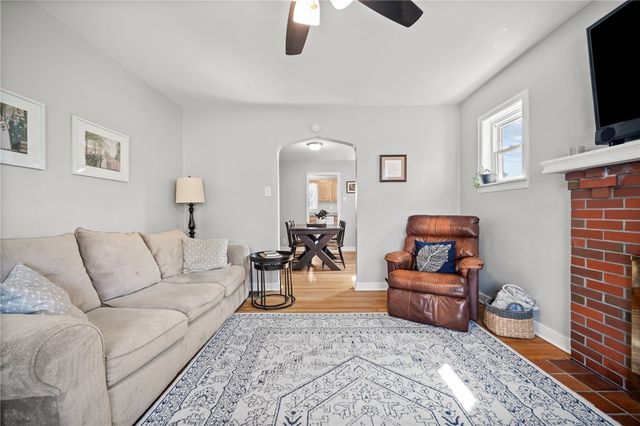 416 Phillips Avenue, Stowe Twp, PA 15136